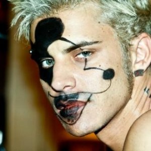 Primo piano di Andrea Montovoli dal film Piazza Giochi