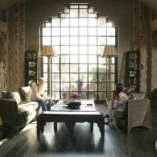 Kelly Lynch e Jessica Lowndes nell'episodio Another Another Chance di 90210