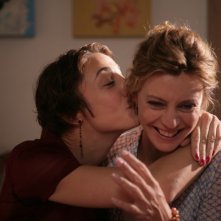 Margherita Buy con Francesca Inaudi in una scena del film Matrimoni e altri disastri
