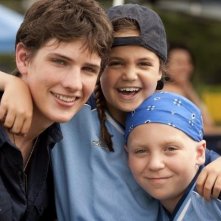 Michael Bolten, Bailee Madison e Tanner Maguire in una scena del film Letters to God