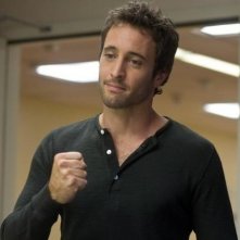 Alex O'Loughlin in un'immagine della commedia Piacere, sono un po' incinta