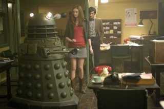 Doctor Who: Matt Smith e Karen Gillan in una scena della stagione 5