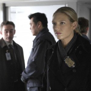 Fringe: Anna Torv nell'episodio White Tulip