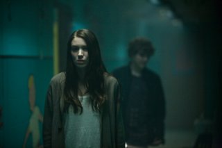 Nancy (Rooney Mara) e Quentin (Kyle Gallner) in una scena del remake di A Nightmare on Elm Street
