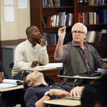 Community: Joel McHale e Chevy Chase in una scena dell'episodio Politics of Human Sexuality