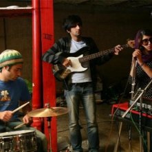 Negar Shaghaghi e la band clandestina del film I gatti persiani