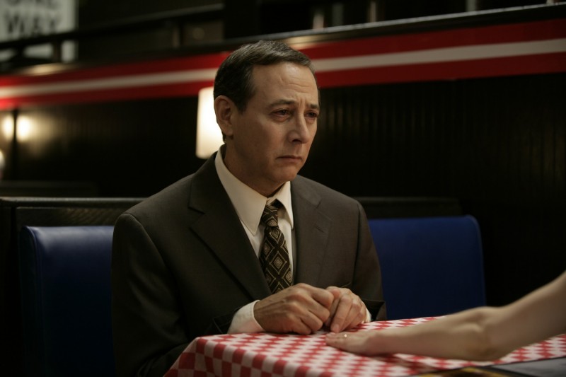 Paul Reubens in una scena di Life During Wartime