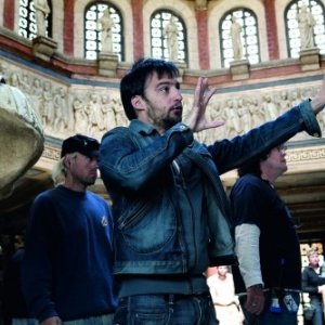 Alejandro Amenábar sul set del suo film Agora