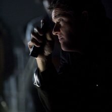 Il Colonnello Young Justin Louis Sulla Destiny Nell Episodio Faith Di Stargate Universe 153232