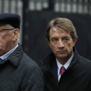 Len Cariou e Martin Short nella premiere della stagione 3 di Damages