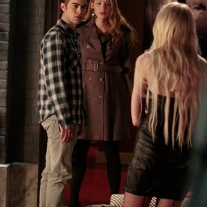 Nate (Chace Crawford), Serena (Blake Lively) e Jenny (Taylor Momsen) nell'episodio Dr. Strangeloved di Gossip Girl
