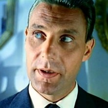 Thomas Reiner in una scena del film Sei donne per l'assassino