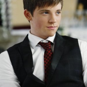 Ugly Betty: Ryan McGinnis nell'episodio The Past Presents the Future