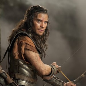 Acrisio (Jason Flemyng) nel film Scontro tra titani 3D