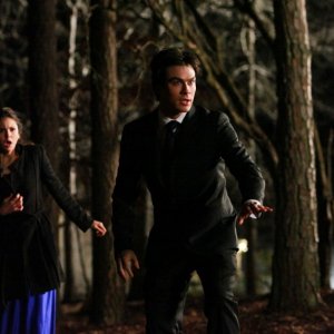 Nina Dobrev e Ian Somerhalder piuttosto sconvolti nell'episodio Miss Mystic Falls di The Vampire Diaries