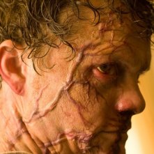 Un primo piano di un infetto: Curt Hammil (Justin Welborn) del film The Crazies