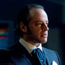 Gil Bellows è Maxwell Lord nell'episodio Charade di Smallville