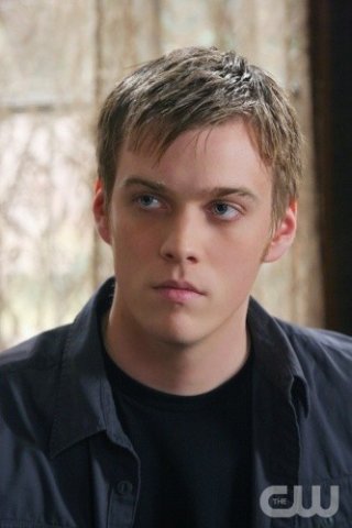 Jake Abel nell'episodio Point of No Return di Supernatural