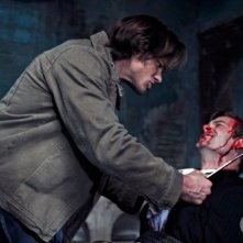 Jared Padalecki e Eric Johnson in una scena dell'episodio The Devil You Know di Supernatural