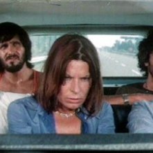 Maurice Poli con Lea Lander, Riccardo Cucciolla, George Eastman e Don Backy in Semaforo Rosso