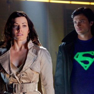 Una sequenza dell'episodio Charade di Smallville con Erica Durance e Tom Welling