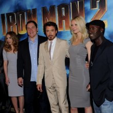 Don Cheadle Robert Downey Jr Gwyneth Paltrow Mickey Rourke Jon Favreau Scarlett Johansson Al Photocall Di Iron Man 2 A Los Angeles 159549