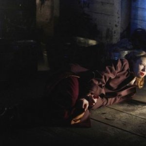Fringe: Anna Torv in una scena dell'episodio musicale Brown Betty