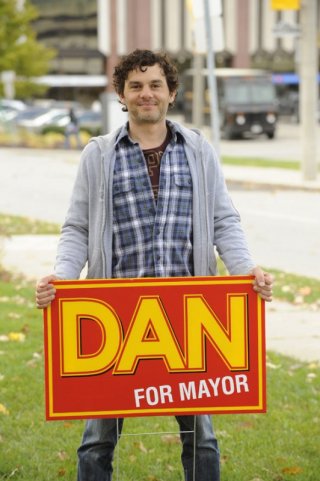 La locandina di Dan for Mayor