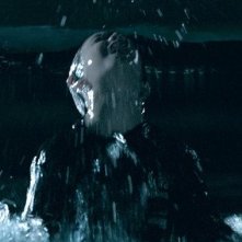 Lorenzo Valvassori in un'immagine significativa del film La fisica dell'acqua