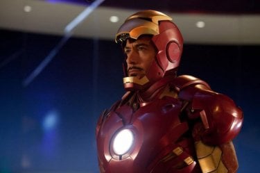 Robert Downey Jr è Tony Stark nel film Iron Man 2