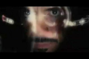 Iron Man 2 - Clip 'Suitcase'