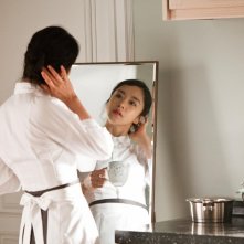 Una scena del dramma The Housemaid di Im Sang-soo