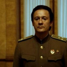 Una scena del film Utomlyonnye solntsem 2