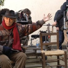 Alfonso Arau sul set del film L'Imbroglio nel lenzuolo
