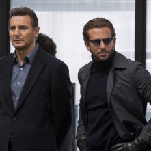 Liam Neeson e Bradley Cooper nel film A-Team