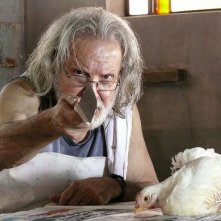 Rui Gerra in una scena di Arroz com Feijão, episodio del film 5xFavela