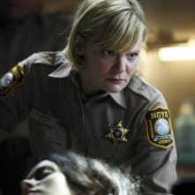 Fringe: Martha Plimpton nell'episodio Northwest Passage