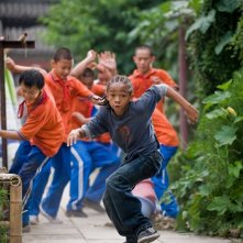 Dre (Jaden Smith) in fuga nel film Karate Kid