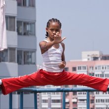 Jaden Smith durante un'allenamento in una scena del film Karate Kid
