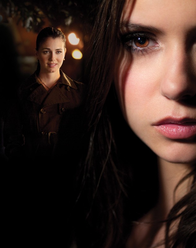 Un Immagine Promo Con Nina Dobrev E Mia Kirshner Per L Episodio Isobel Di Vampire Diaries 160153