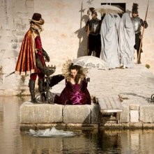 Doctor Who: Helen McCrory ed Alex Price in una scena dell'episodio Vampires of Venice