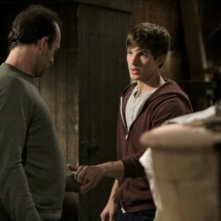 Scott Patterson e Matt Lanter nell'episodio Multiple Choices di 90210