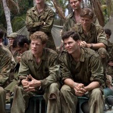 Tom Budge, Jacob Pitts, Joshua Helman, Ashton Holmes e James Badge Dale nella miniserie The Pacific