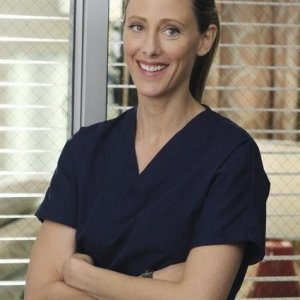 Grey's Anatomy: Kim Raver nell'episodio Shiny Happy People