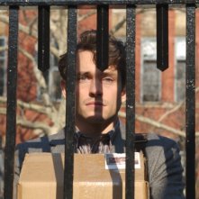 Primo piano di Hugh Dancy dal film Adam