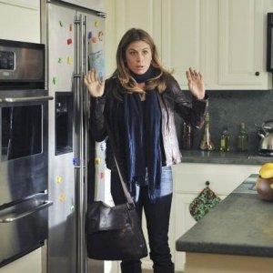 FlashForward: Sonya Walger nell'episodio Goodbye Yellow Brick Road