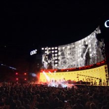 Un'immagine dal tour degli U2 nel film U2 3D