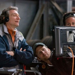 Rose Byrne e Hugh Dancy in una sequenza divertente del film Adam