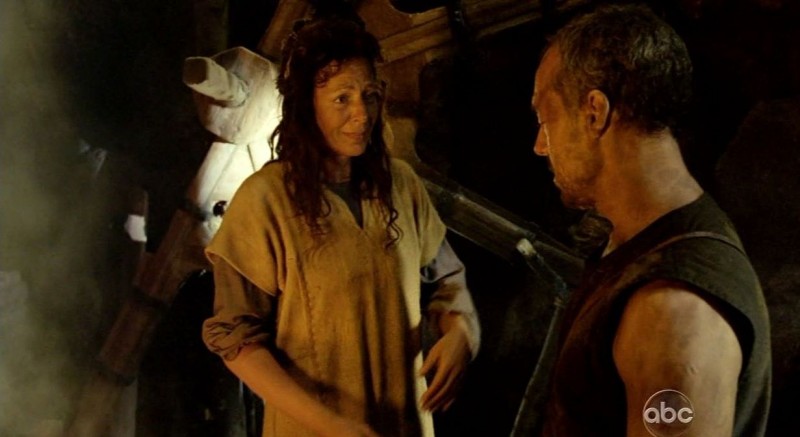 Allison Janney E Titus Welliver In Una Scena Di Attraverso Il Mare Dalla Sesta Stagione Di Lost 161670