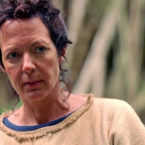 Allison Janney in una scena di Attraverso il mare, dalla sesta stagione di Lost